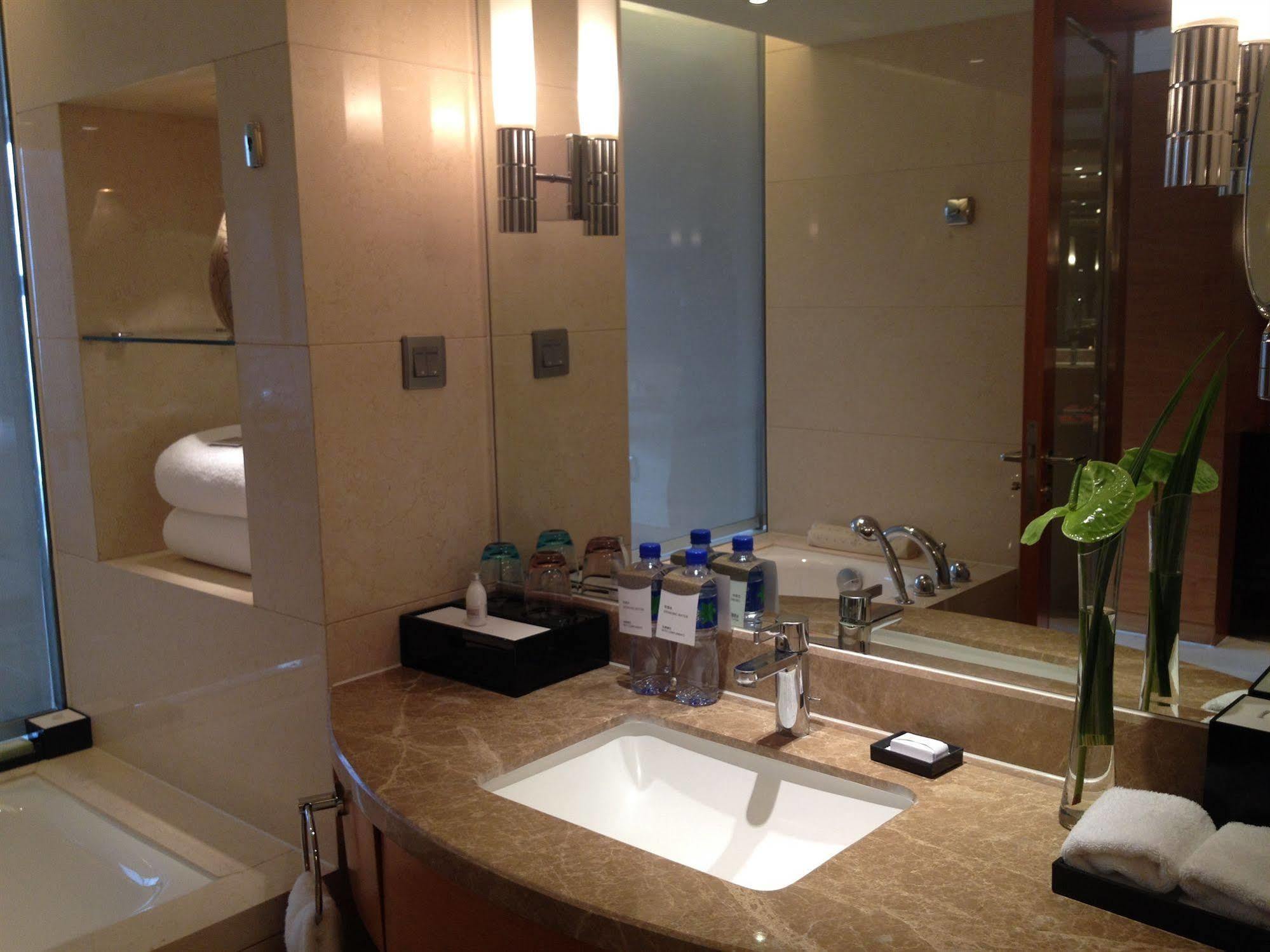 Hotel Wanda Realm 5*