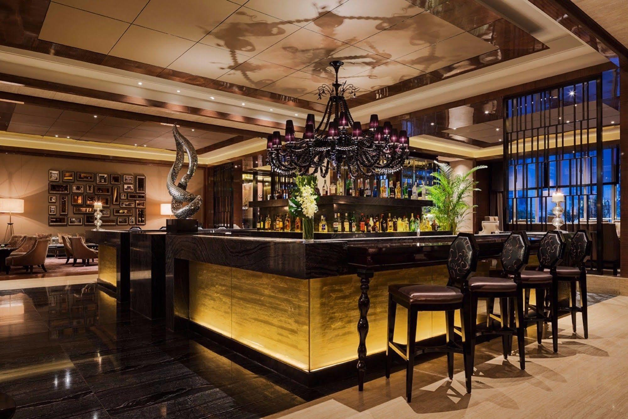 Wanda Realm Hotel 5*